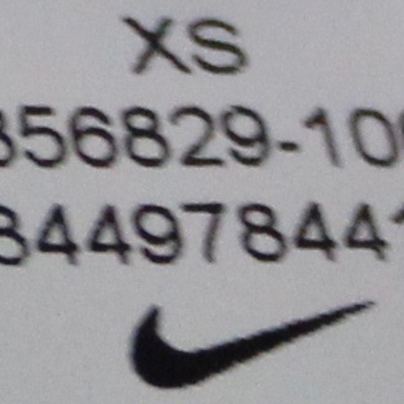 NWT Nike Pro Classic Swoosh Dri-Fit Bra Women's XS - Picture 4 of 6